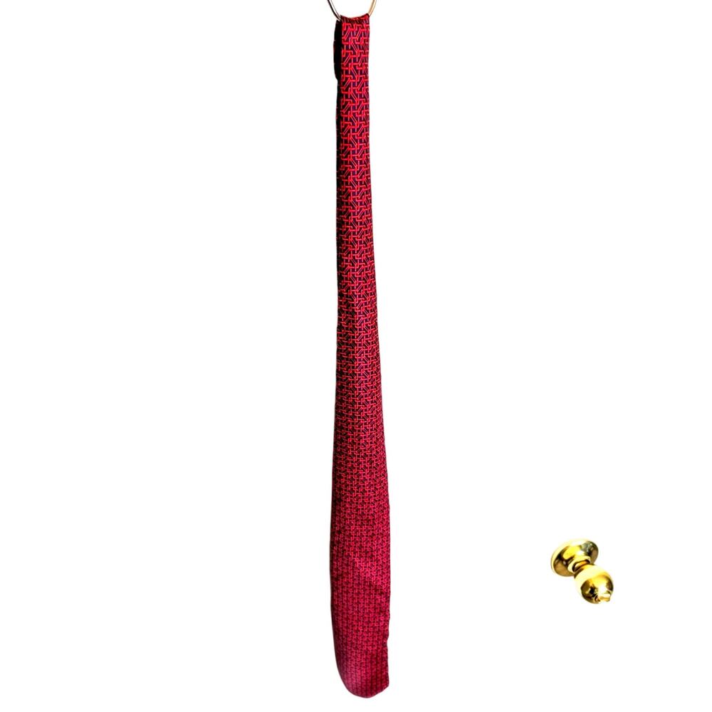 Vintage Hermès 100% Silk Men's Red Tie With Geometric Pattern Capital "H" Motifs